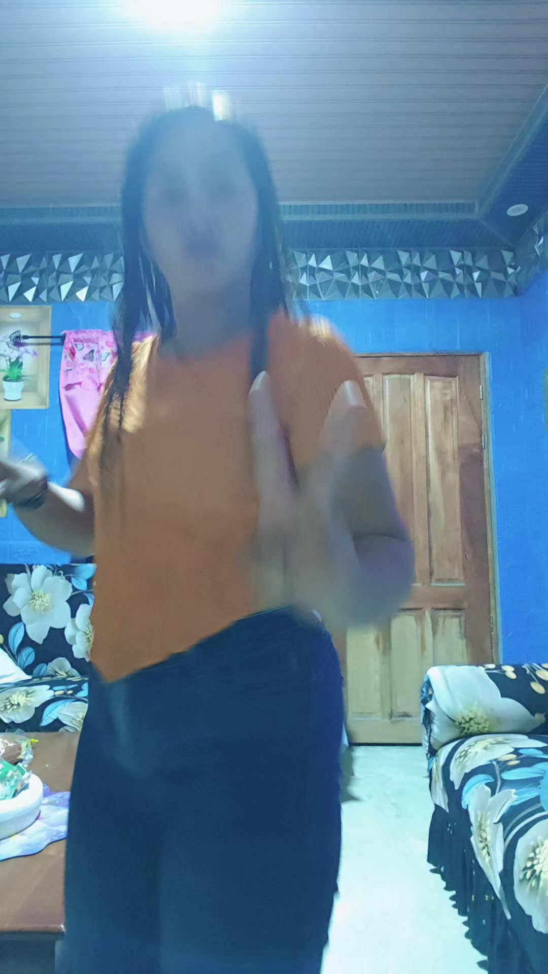 @sherlita