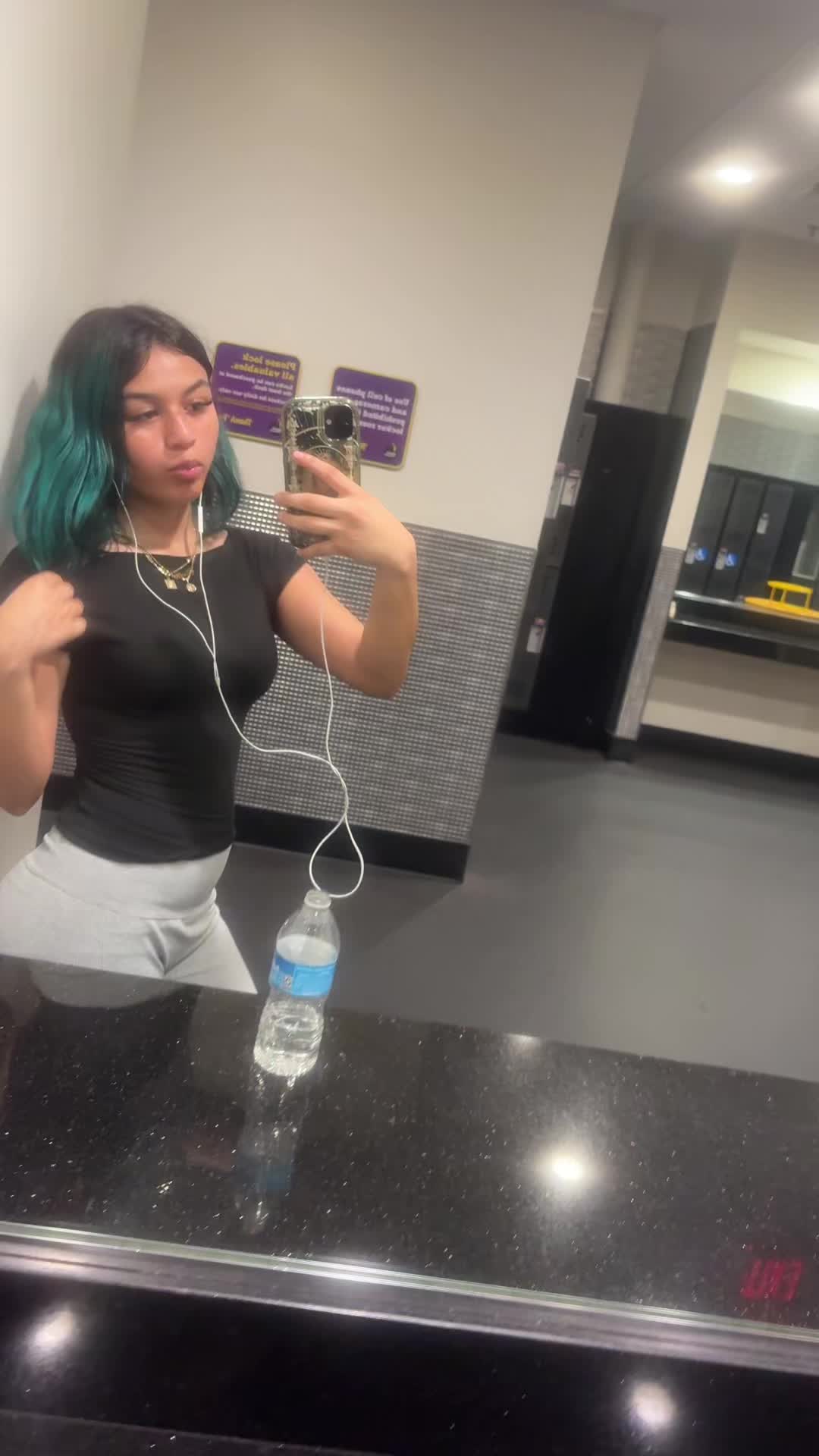 @gi