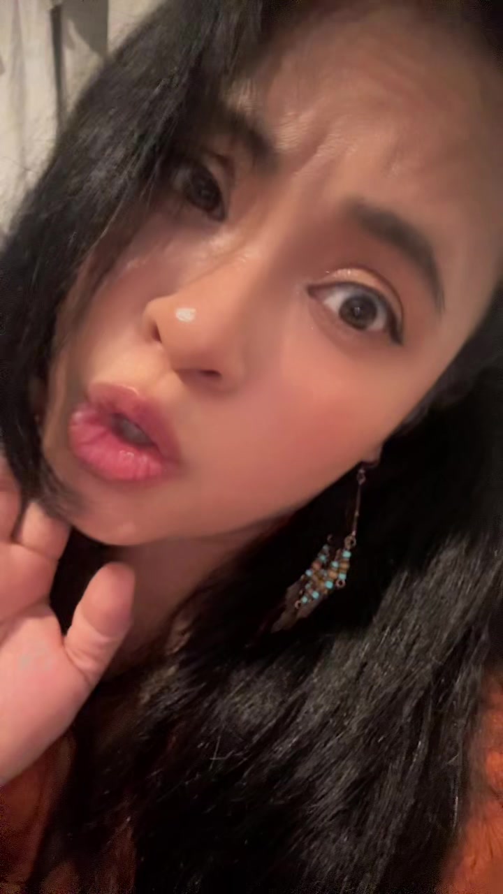 @nayi_0320