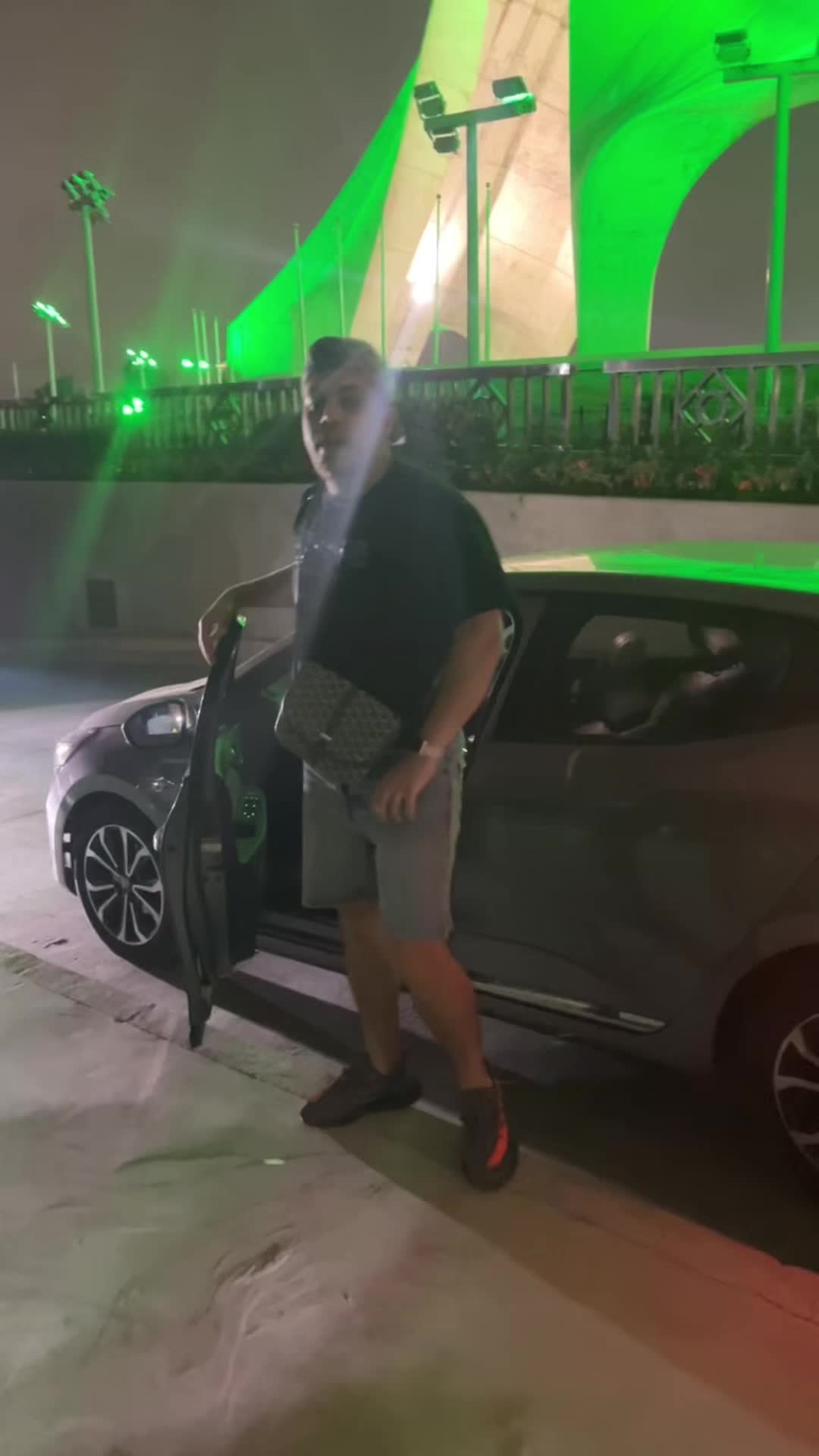 @๐ุดู
ุณ ๐ุงูุฏูู ๐๐ฉ๐ฟ
