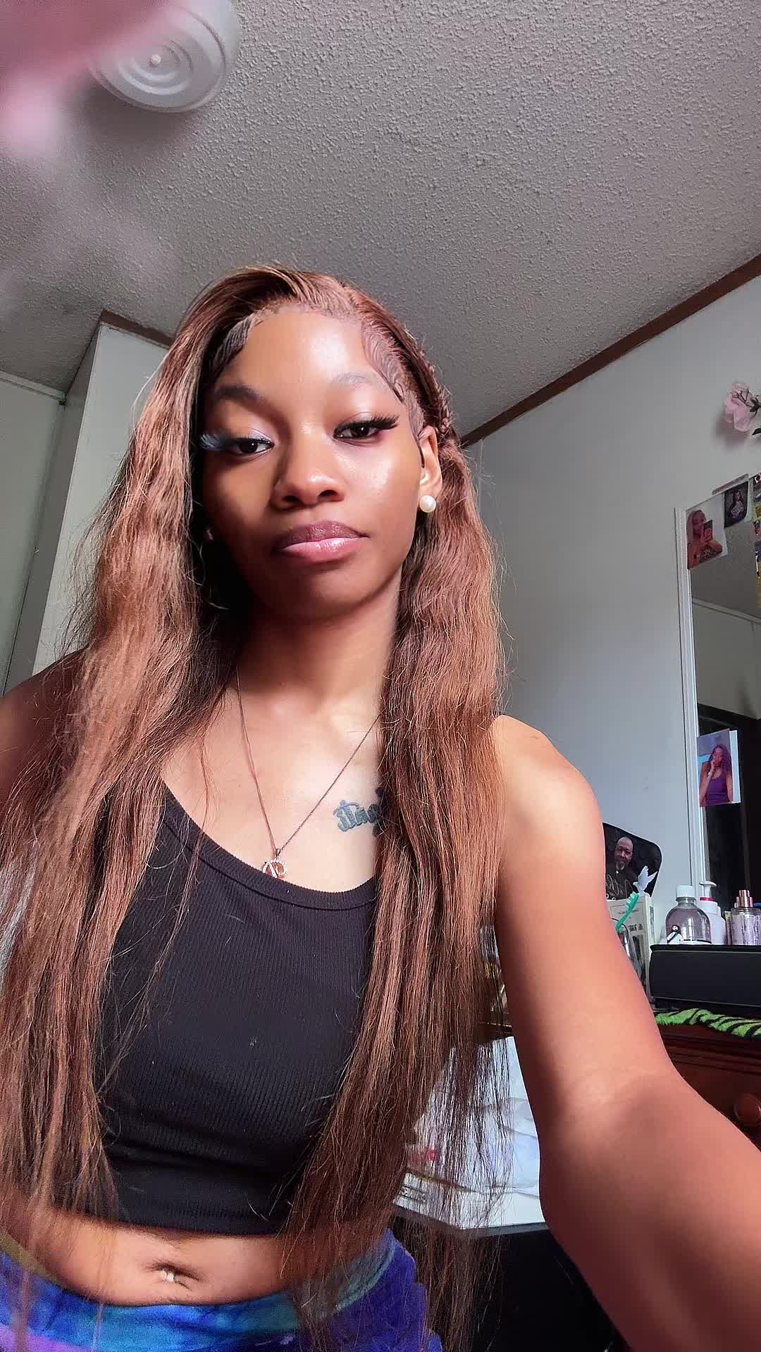 @Mz.RedBone 🖤