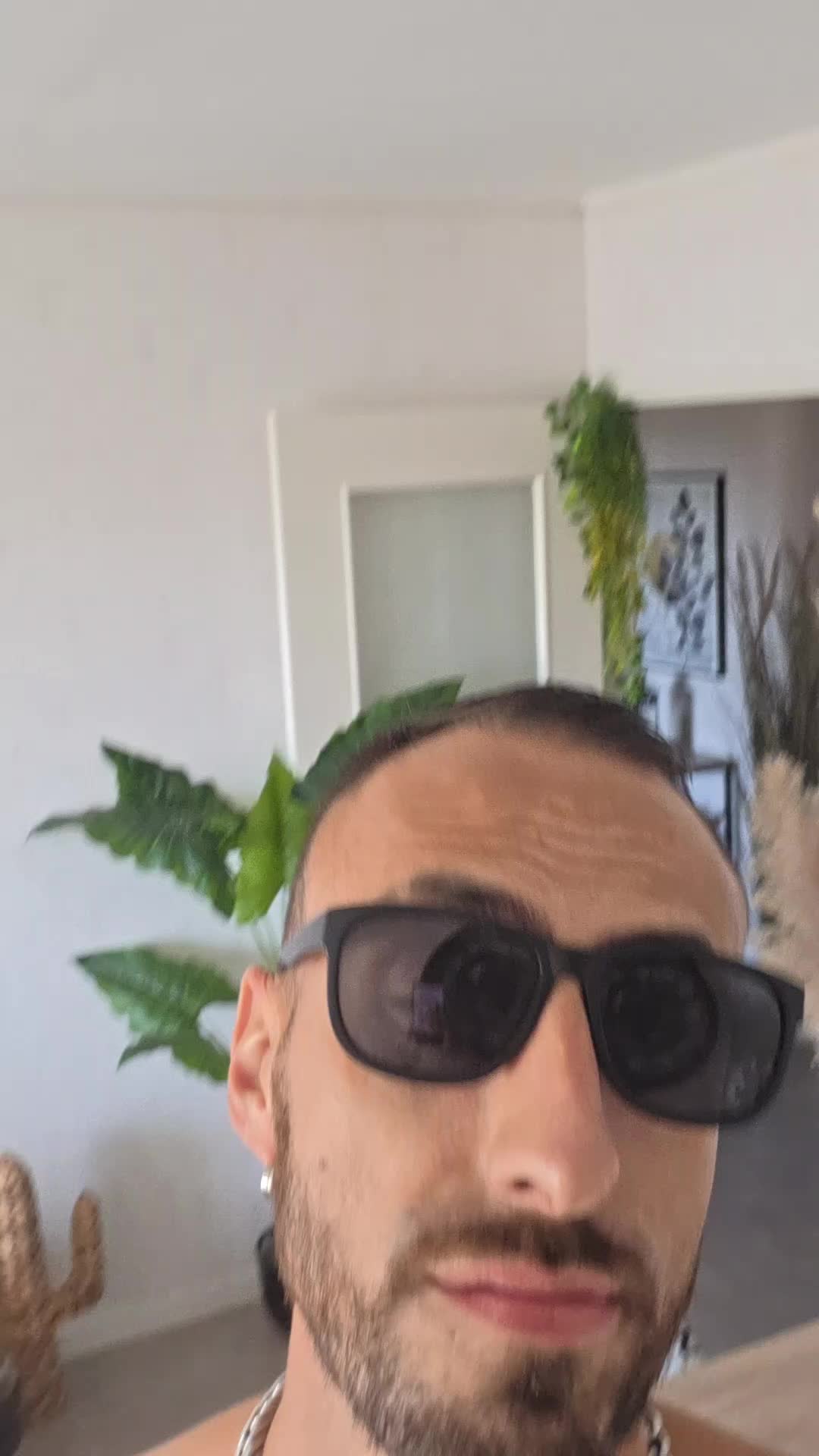 @BRYAN.B