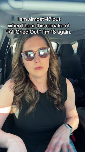 @justbeinglindsay