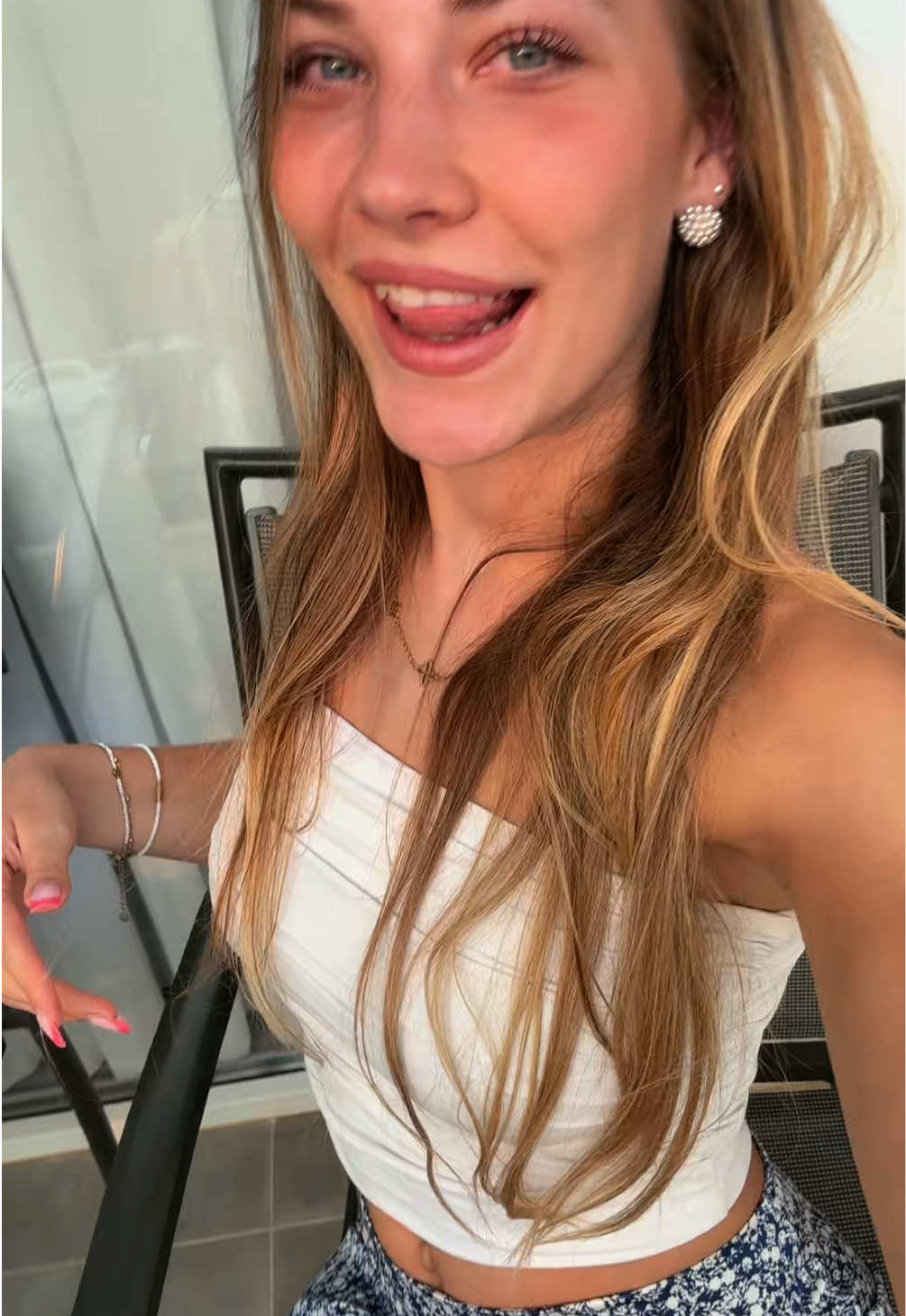 @nölli