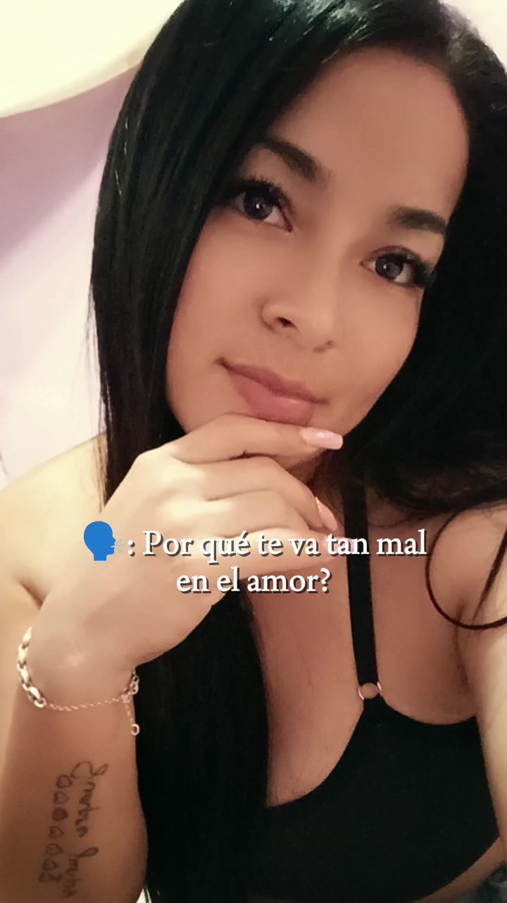 @Mary 🪽🖤