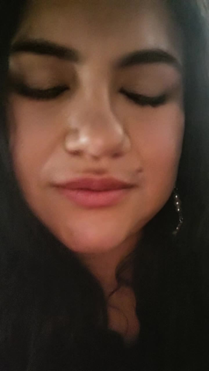 @Aniesperanza