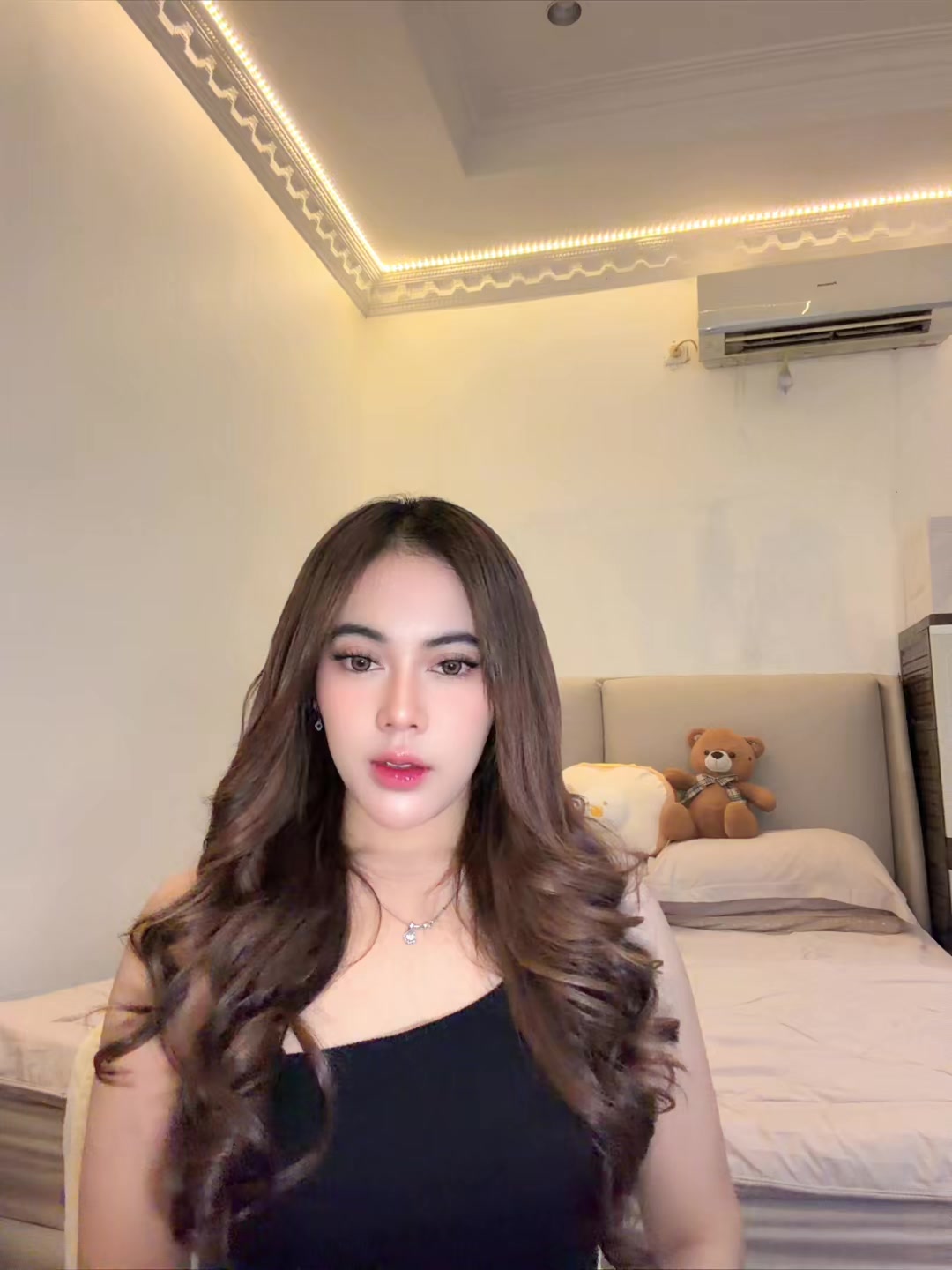 @Ussycc