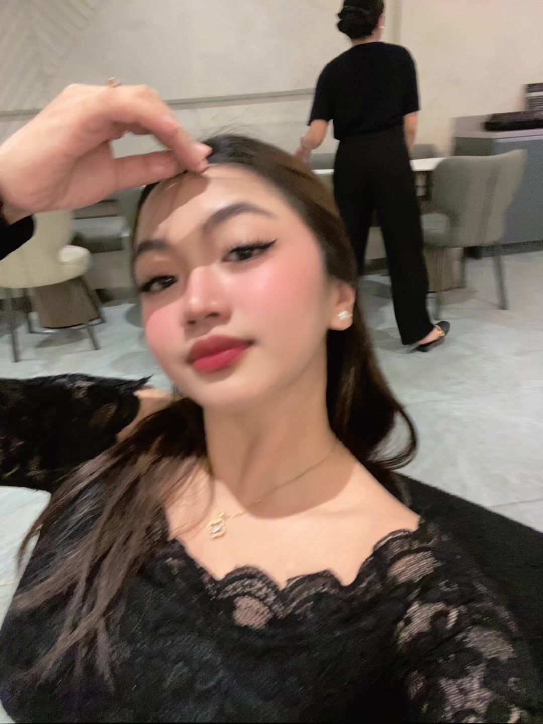 @Angel.B