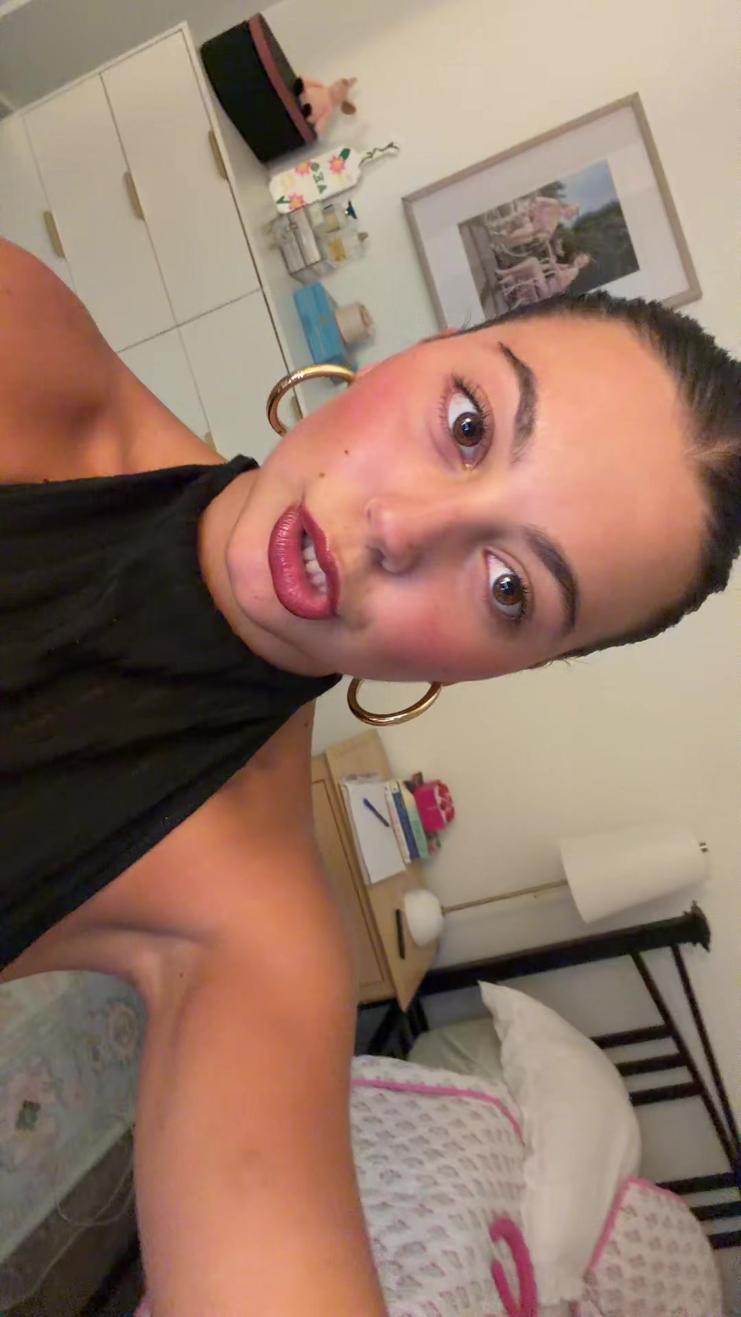 @avaaaa