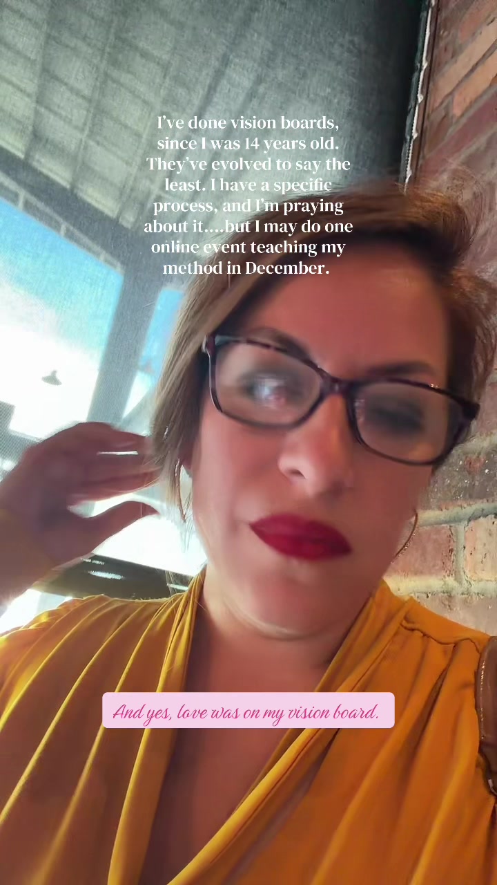 @Crys | The Bombshell Diaries