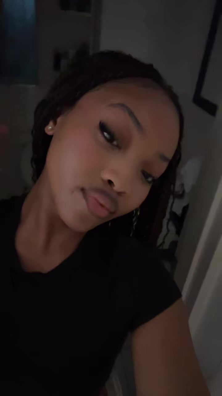 @~𝕃𝕒𝕟𝕕𝕖𝕖~🖤