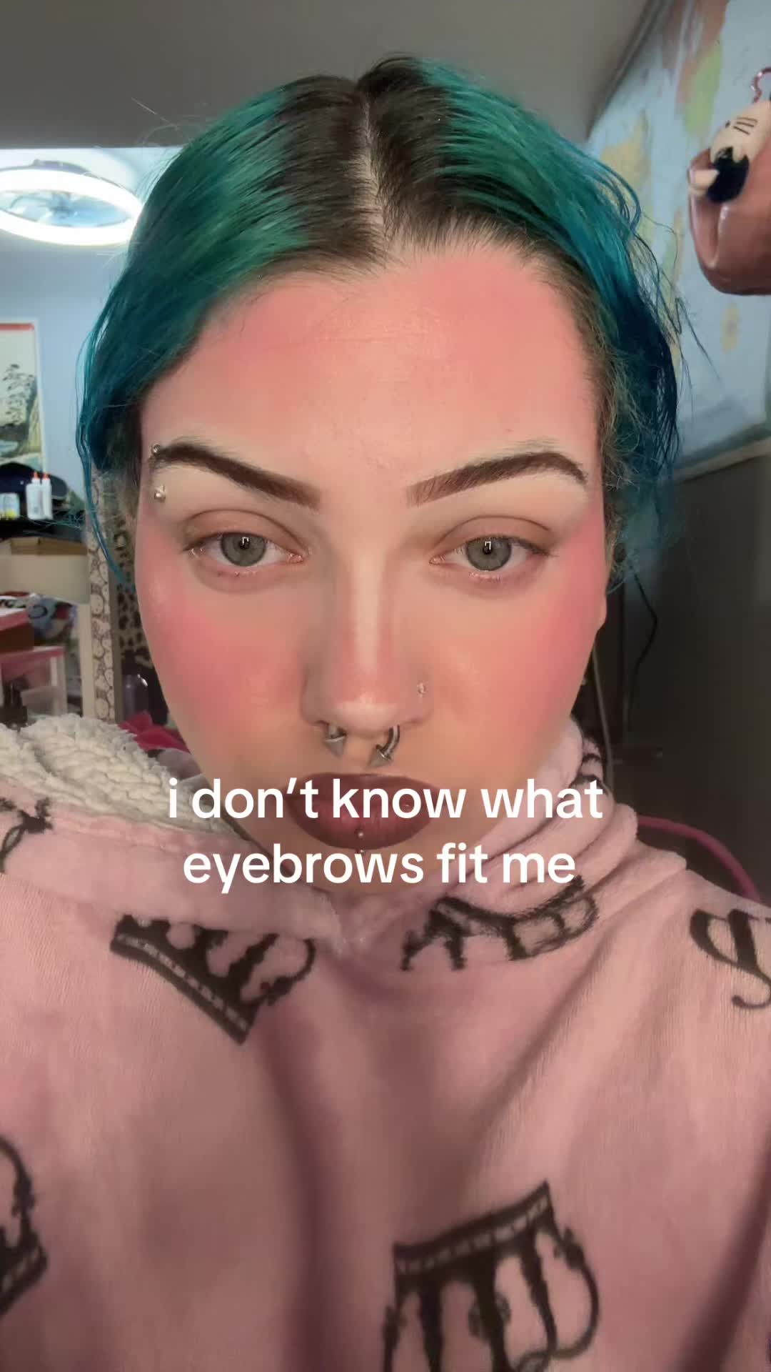 @mshellolitty