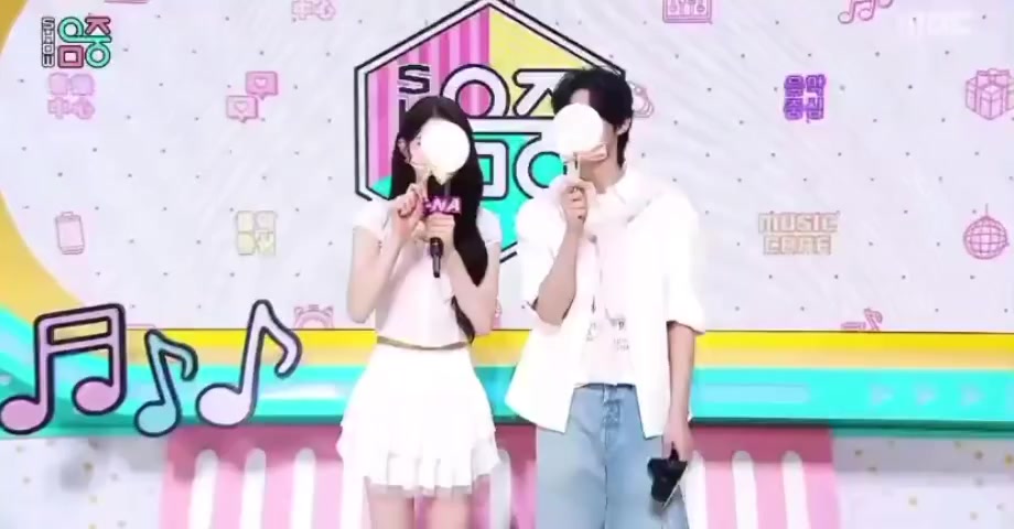@🐶🌻🐺