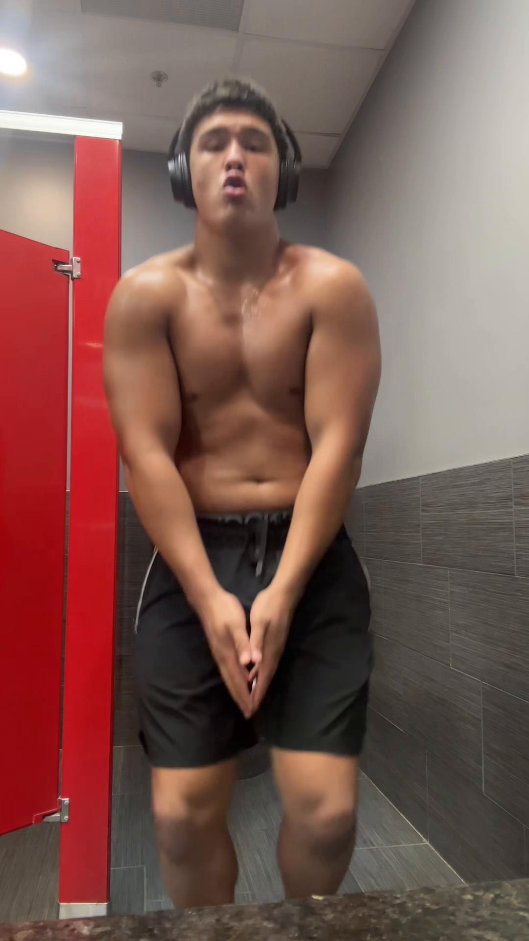 @Adogisoverweight