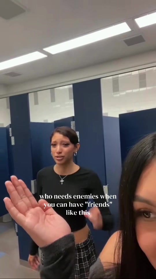 @leavemialoneho