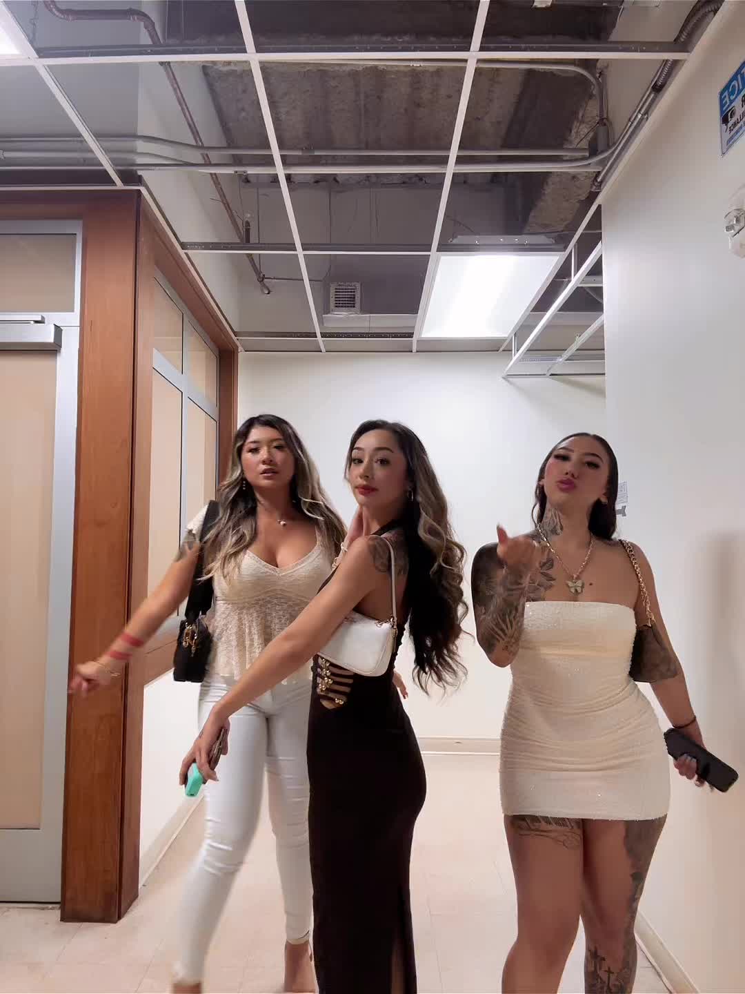 @urbestietina