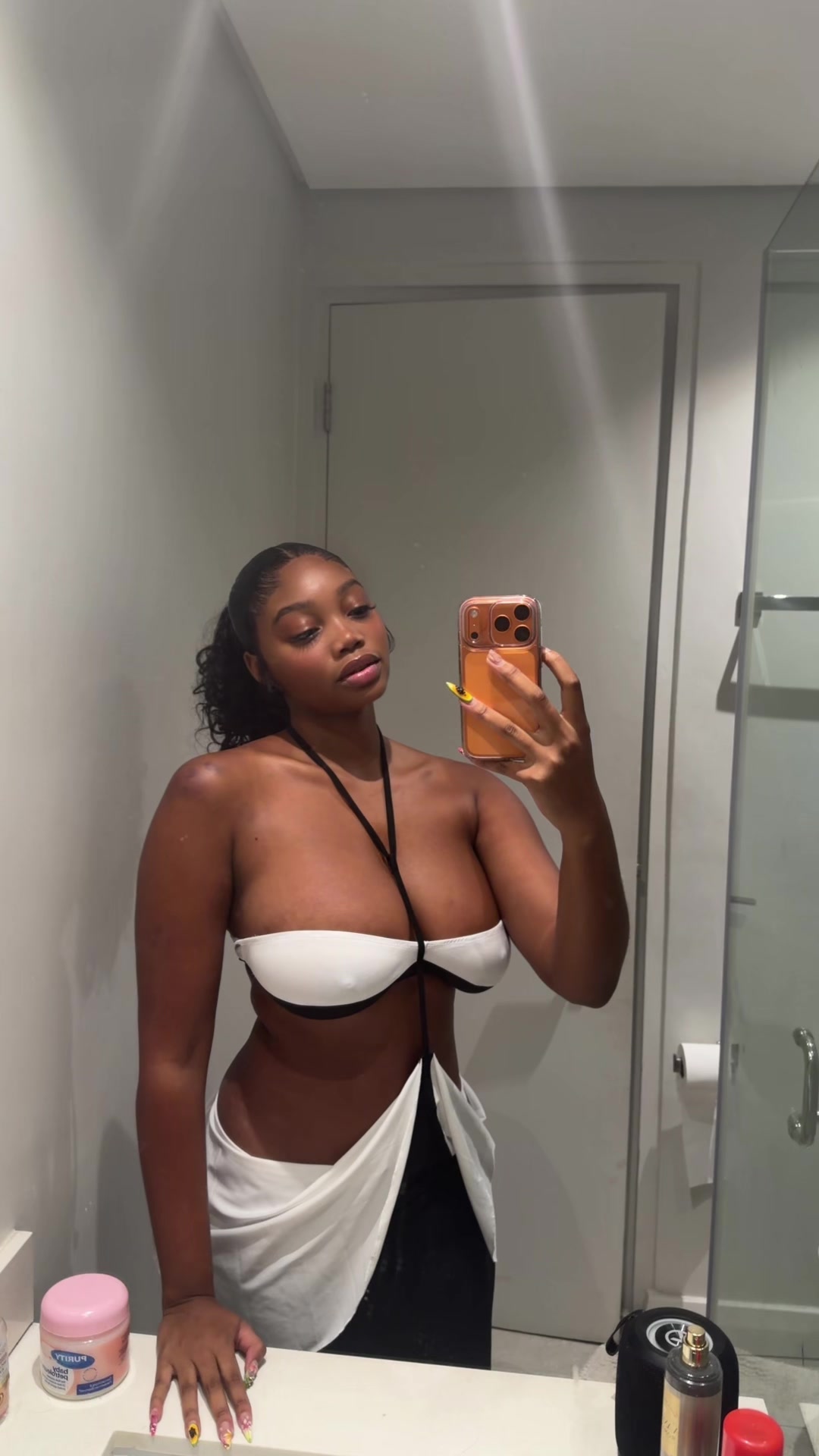 @adonistuku