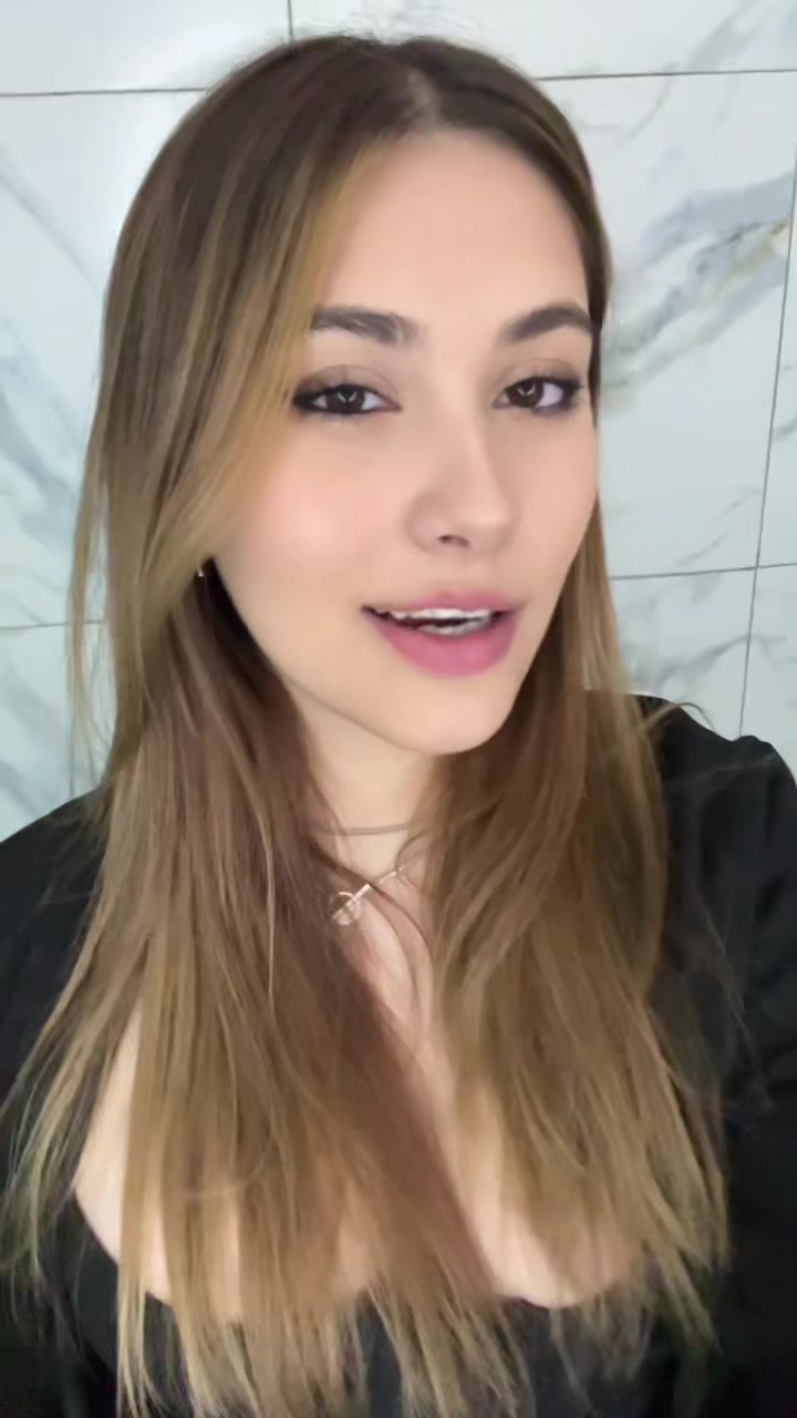 @julilouzaan