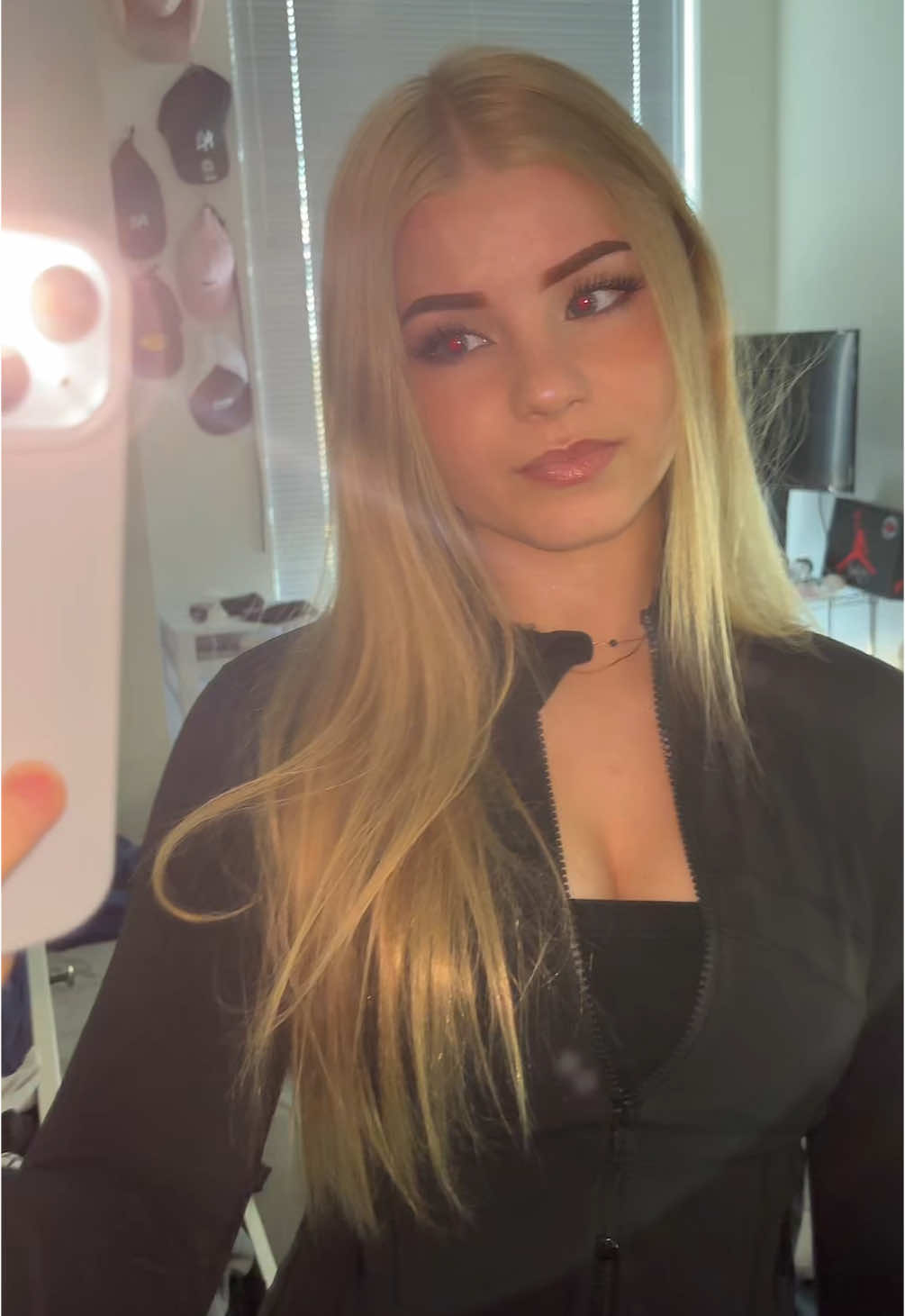 @TayTay😋