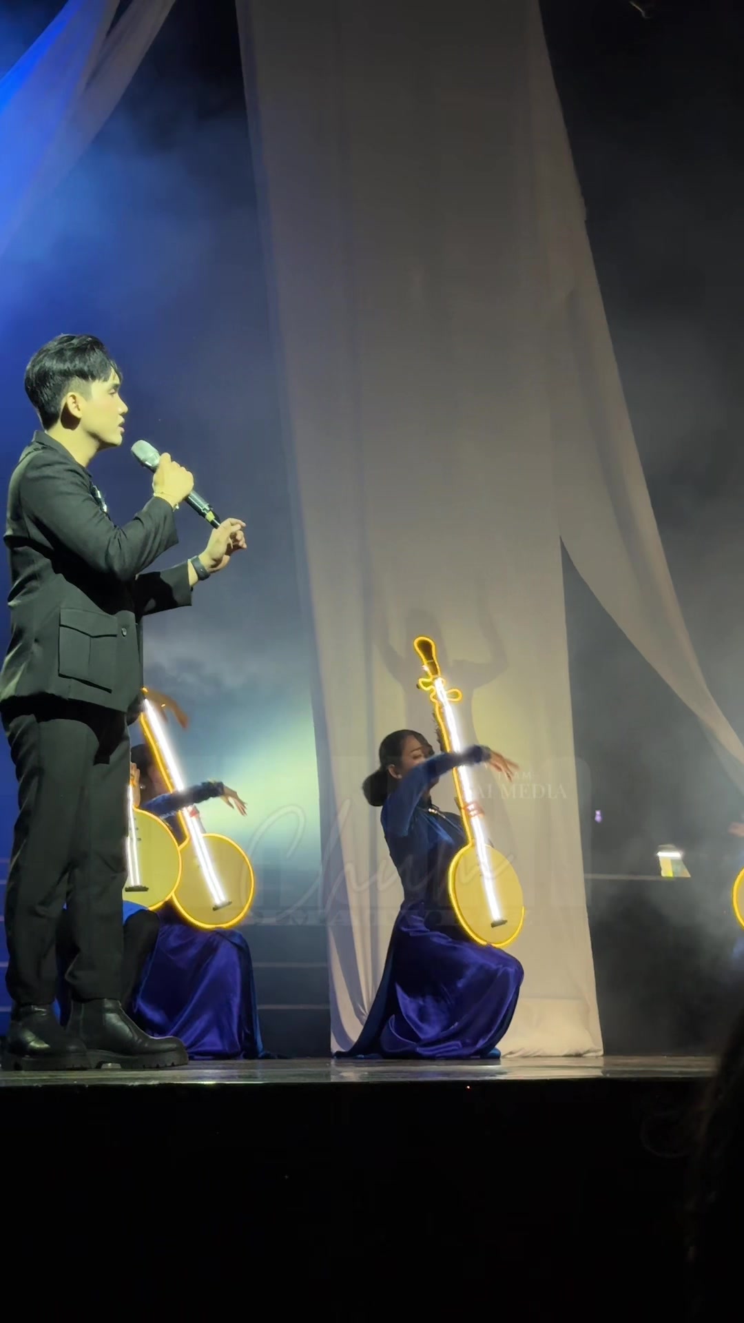 @B&Iacute; MẬT VBIZ