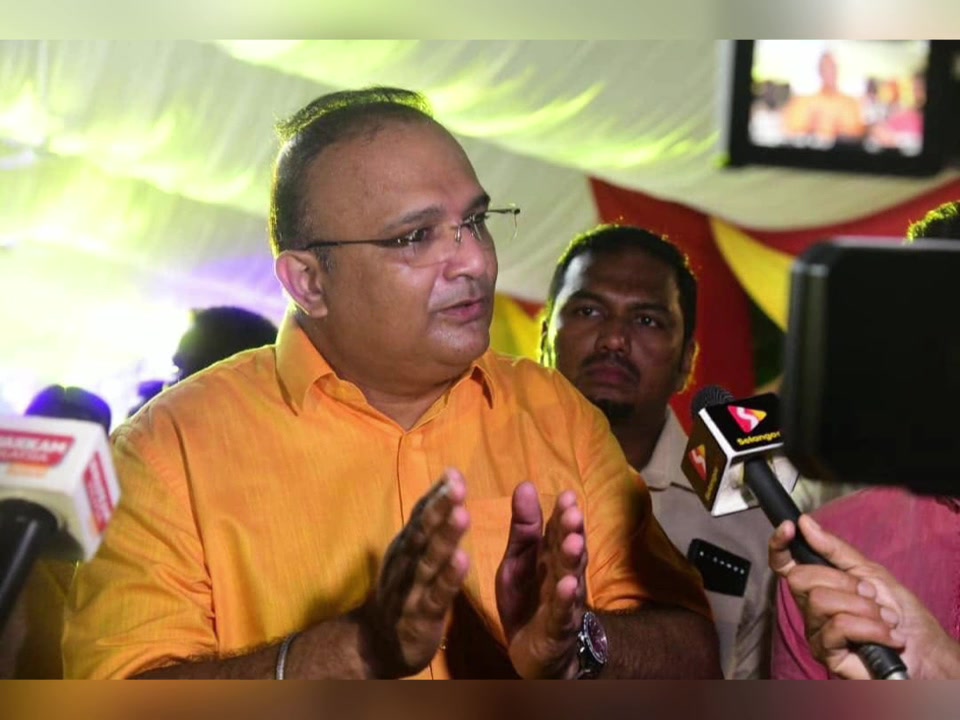 @Dr Sathia Prakash Fan Page