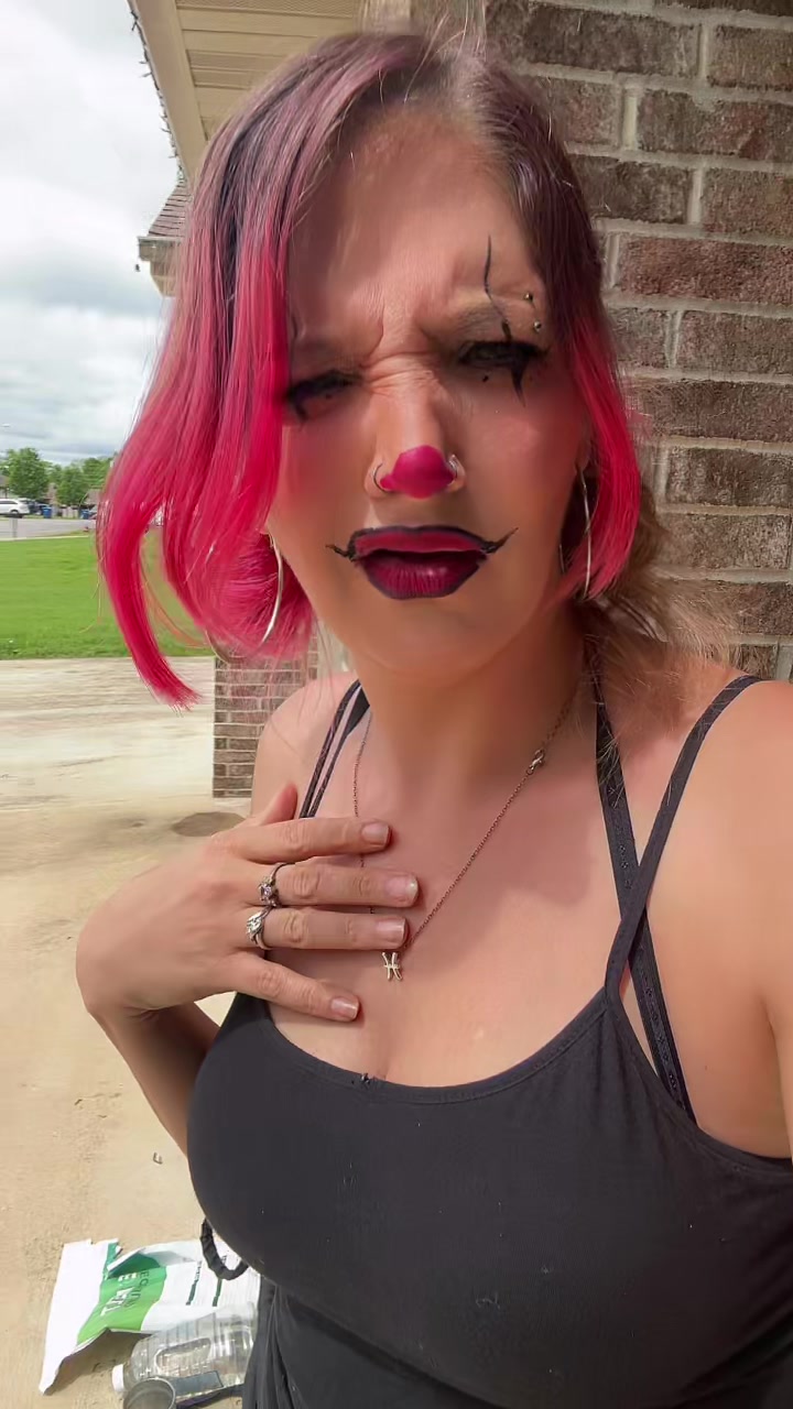 @FoxiBrat