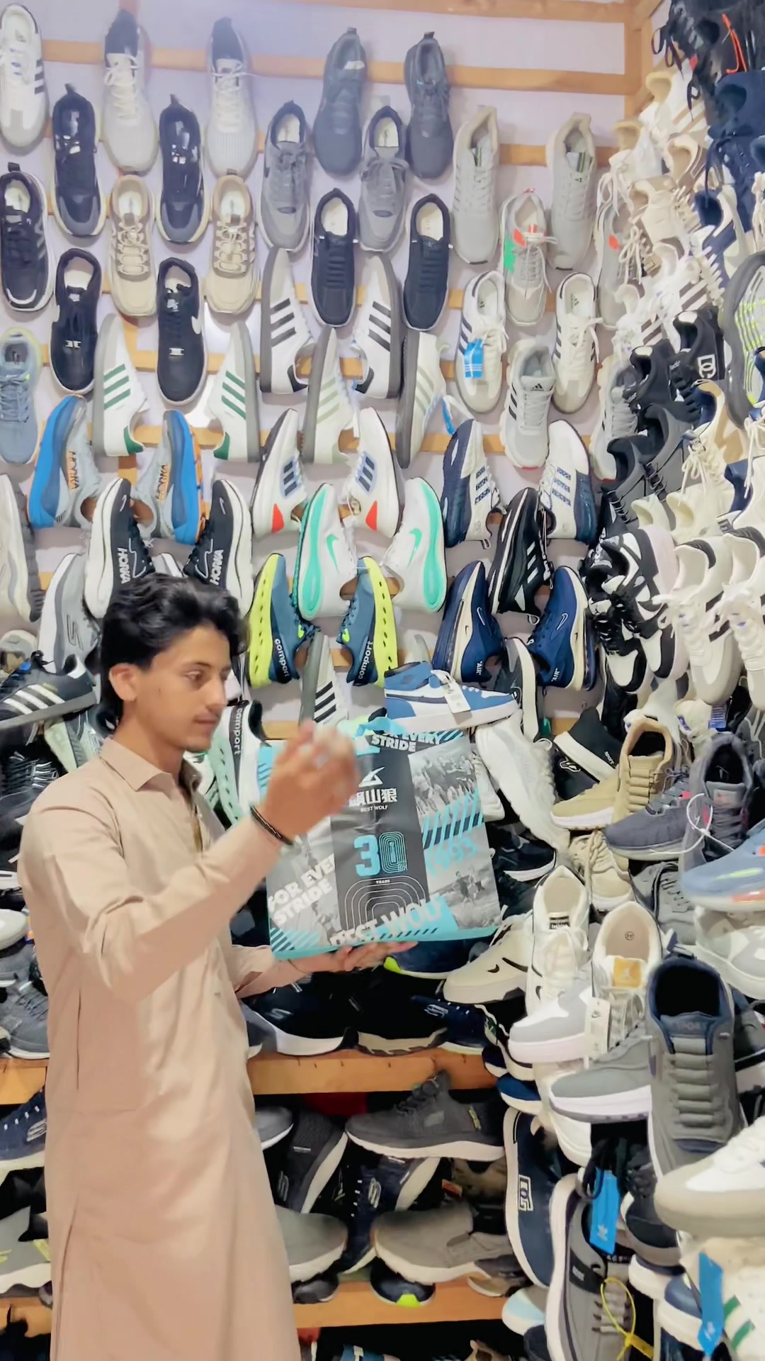 @👟 KHAN ShOes 👟