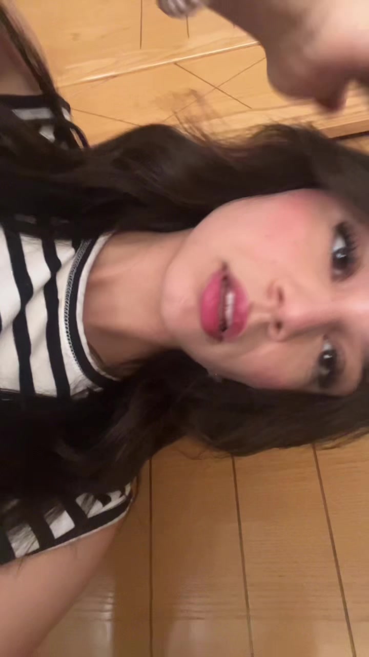 @💋
