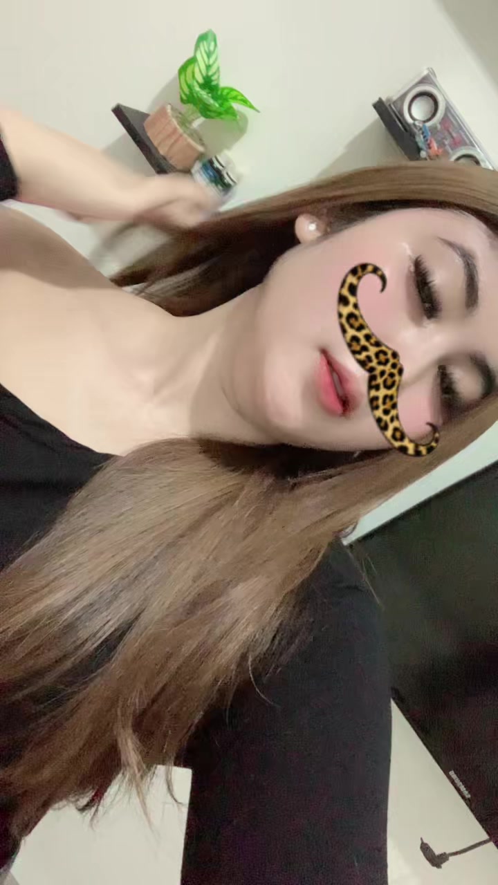@Trisaica