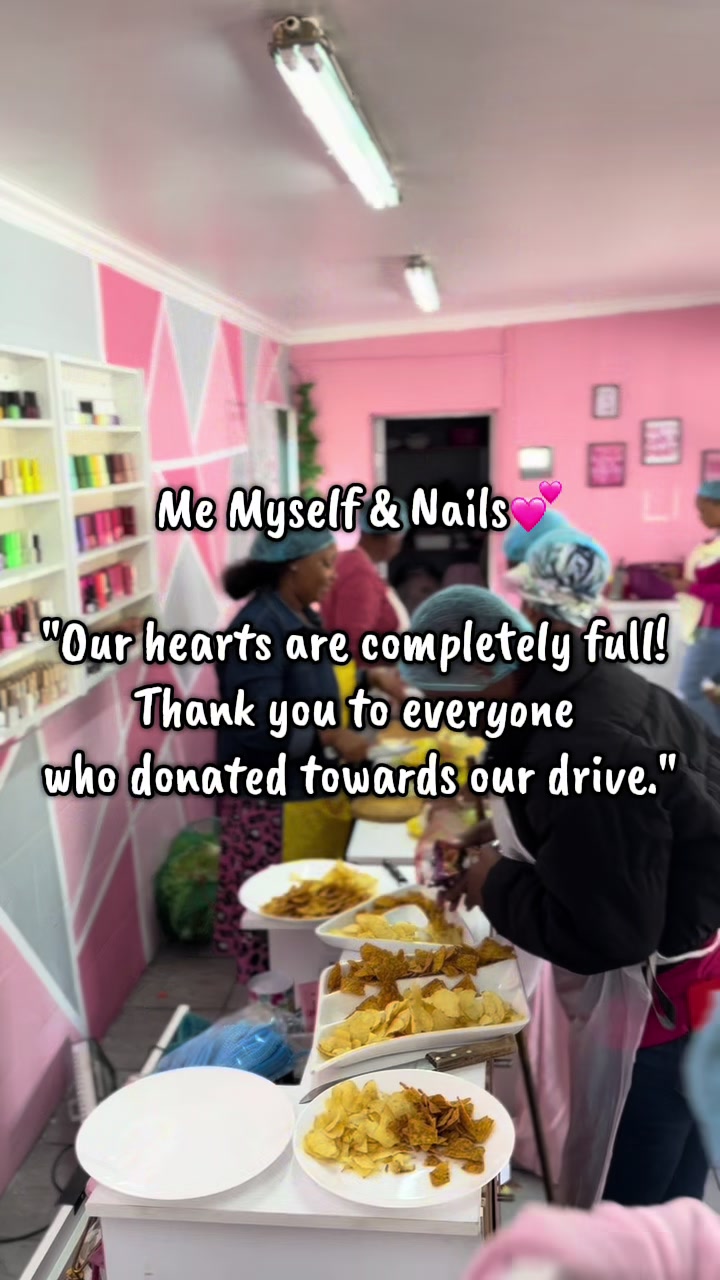 @Memyselfandnails1