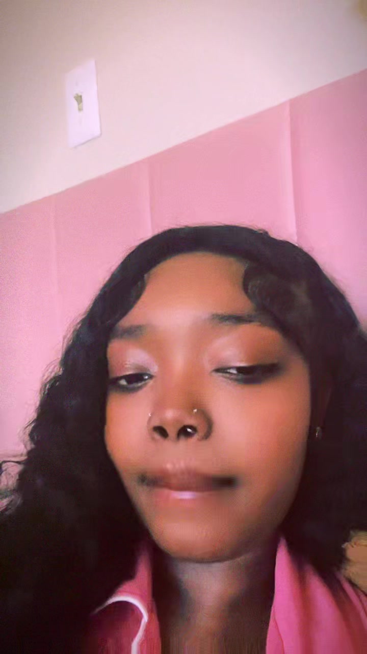 @lovelynii_