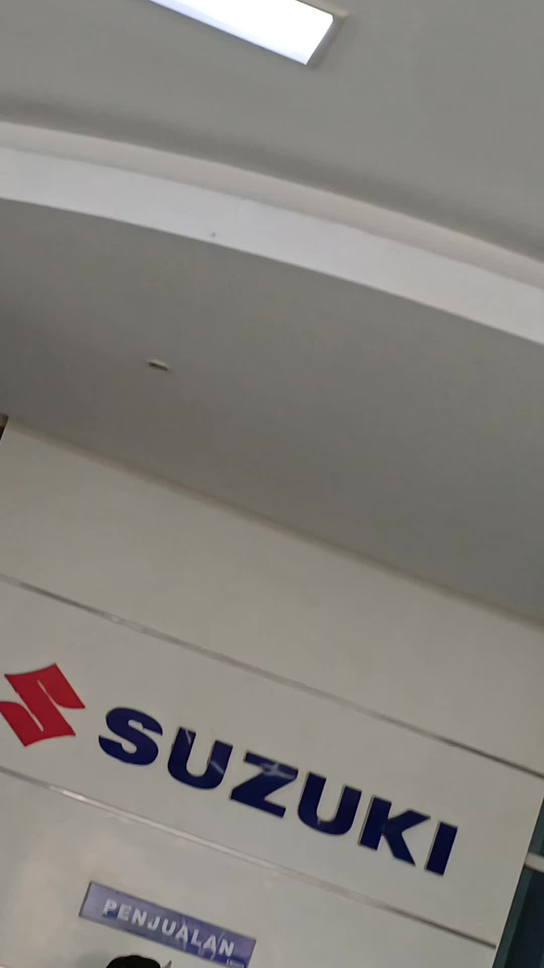 @suzuki hayam wuruk