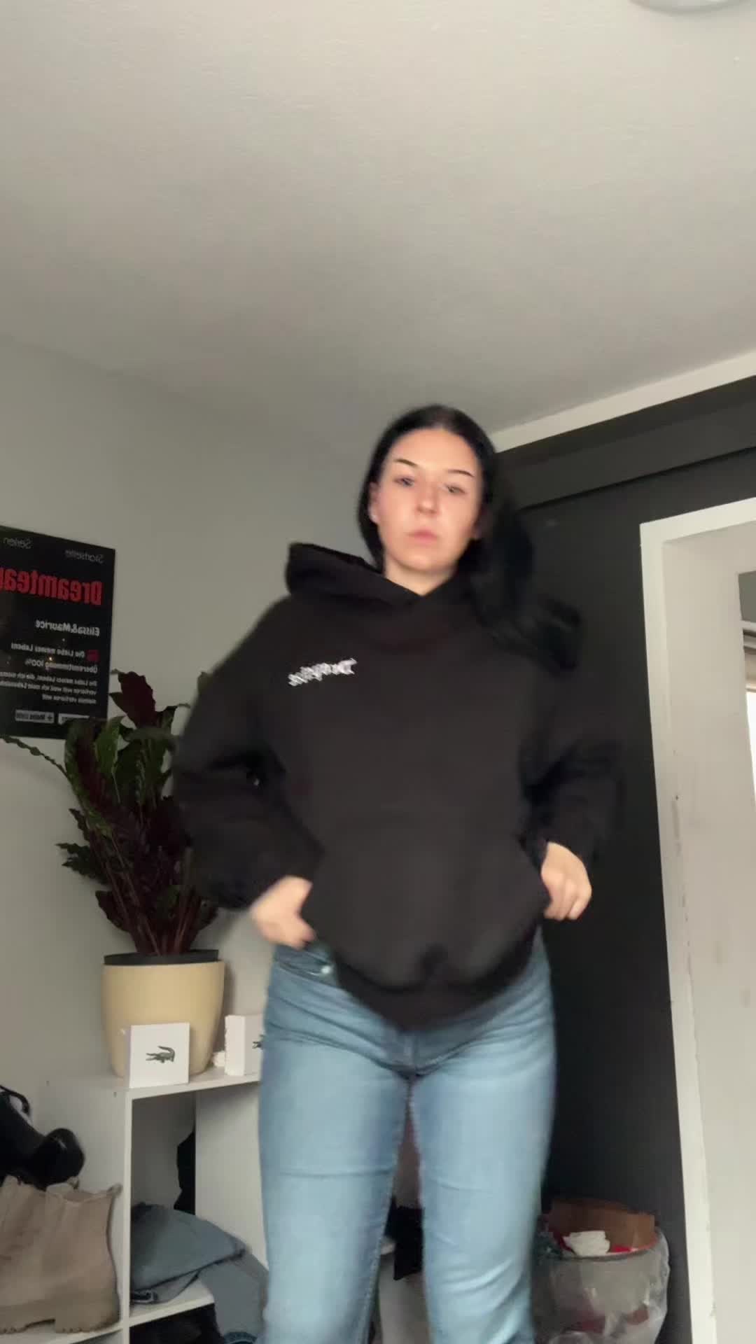 @𝔈𝔩𝔦𝔰𝔰𝔞🦋