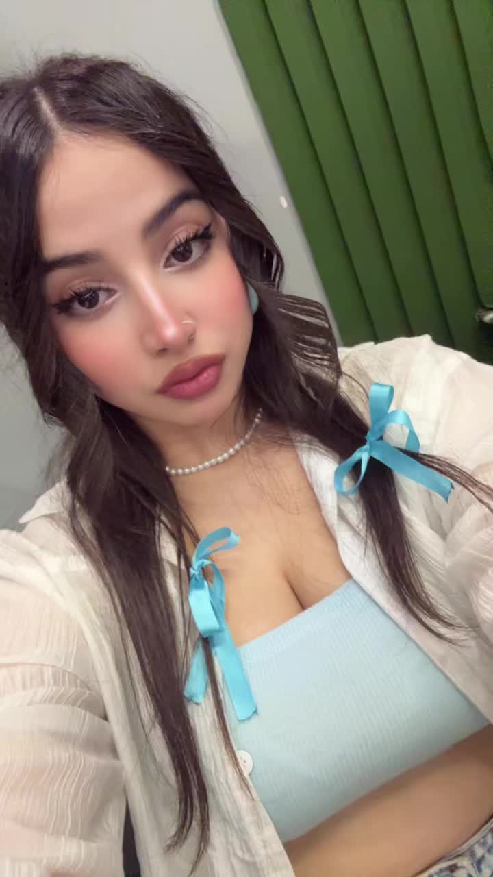 @Anahitaque