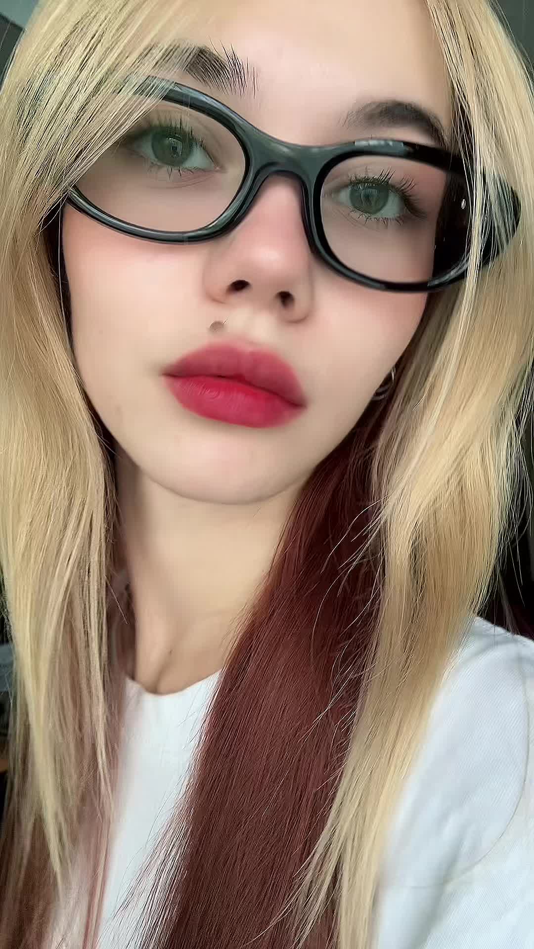 @angelika.ash