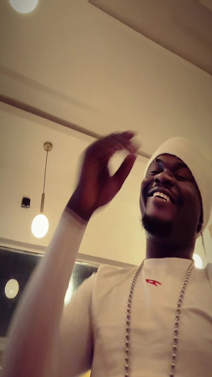 @AMBASSADOR_mcwhitethehypegod