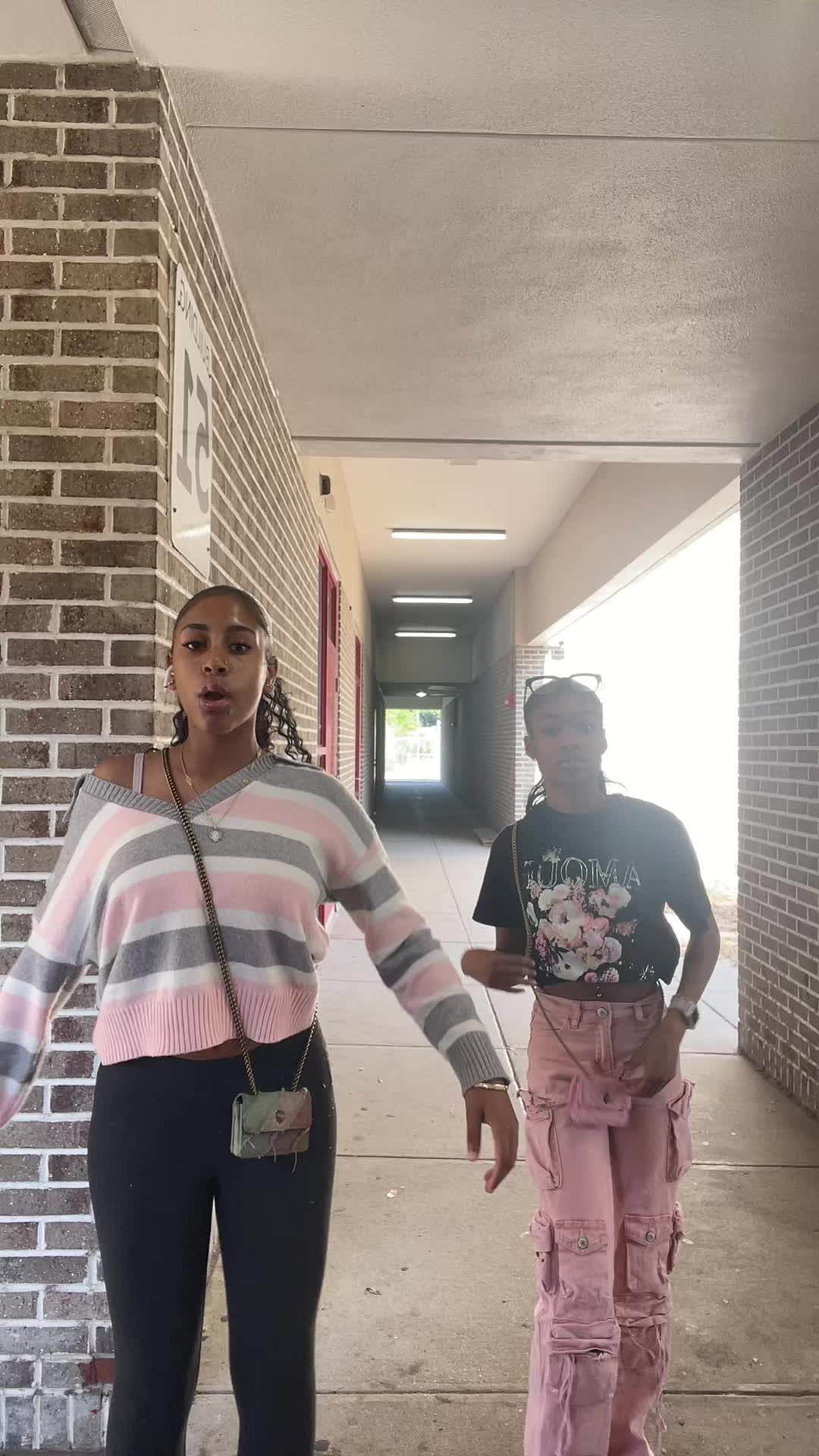 @pr3ttyliyah4