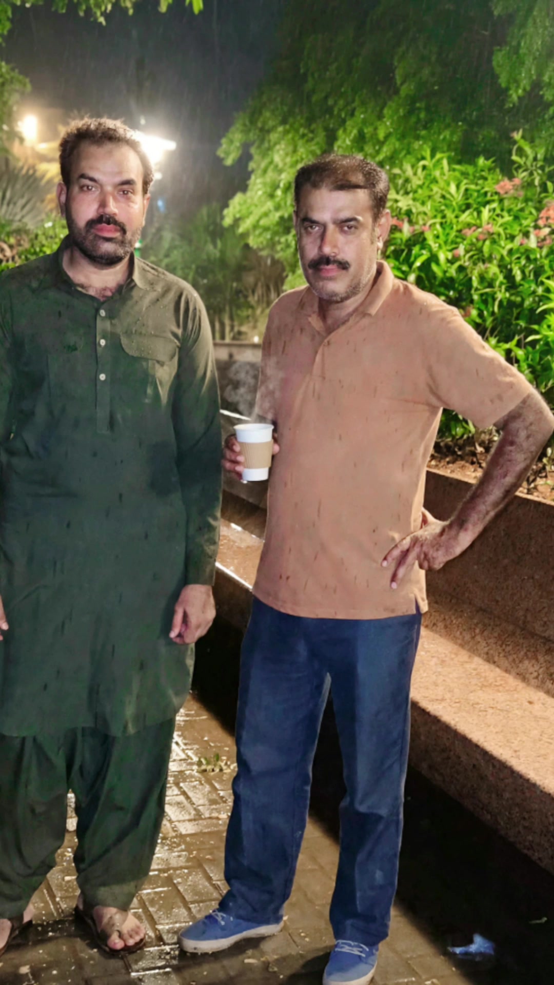 @𝐈𝐫𝐟𝐚𝐧 𝐊𝐡𝐚𝐧