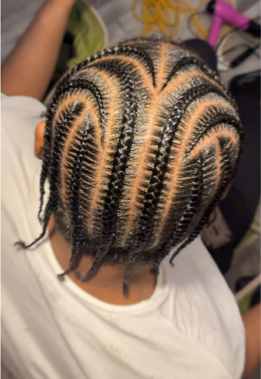@Hairbylishaa