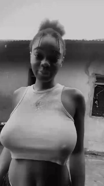 @AFROSEXXY