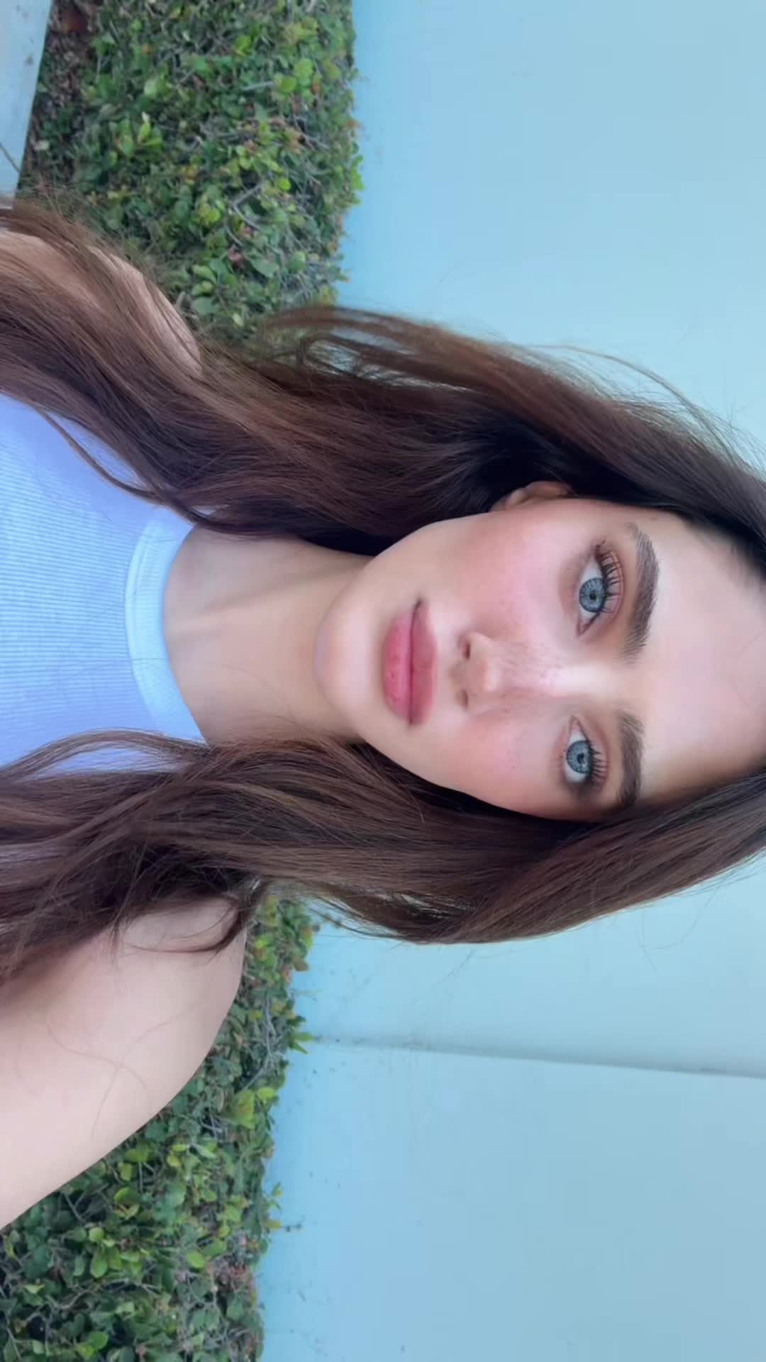 @vania