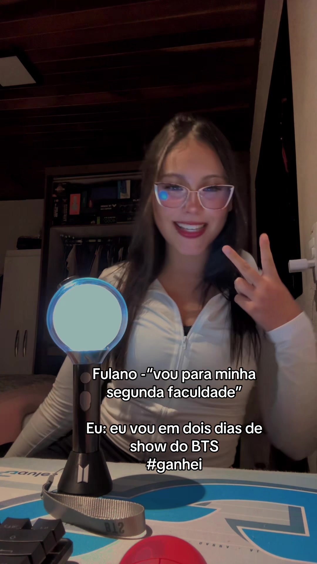 @Larissa costa