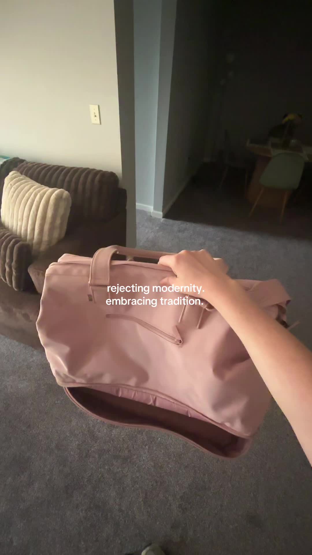 @hopeelise