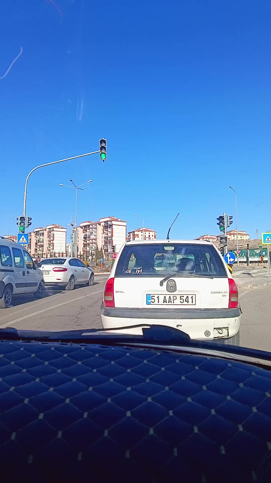 @melek su su