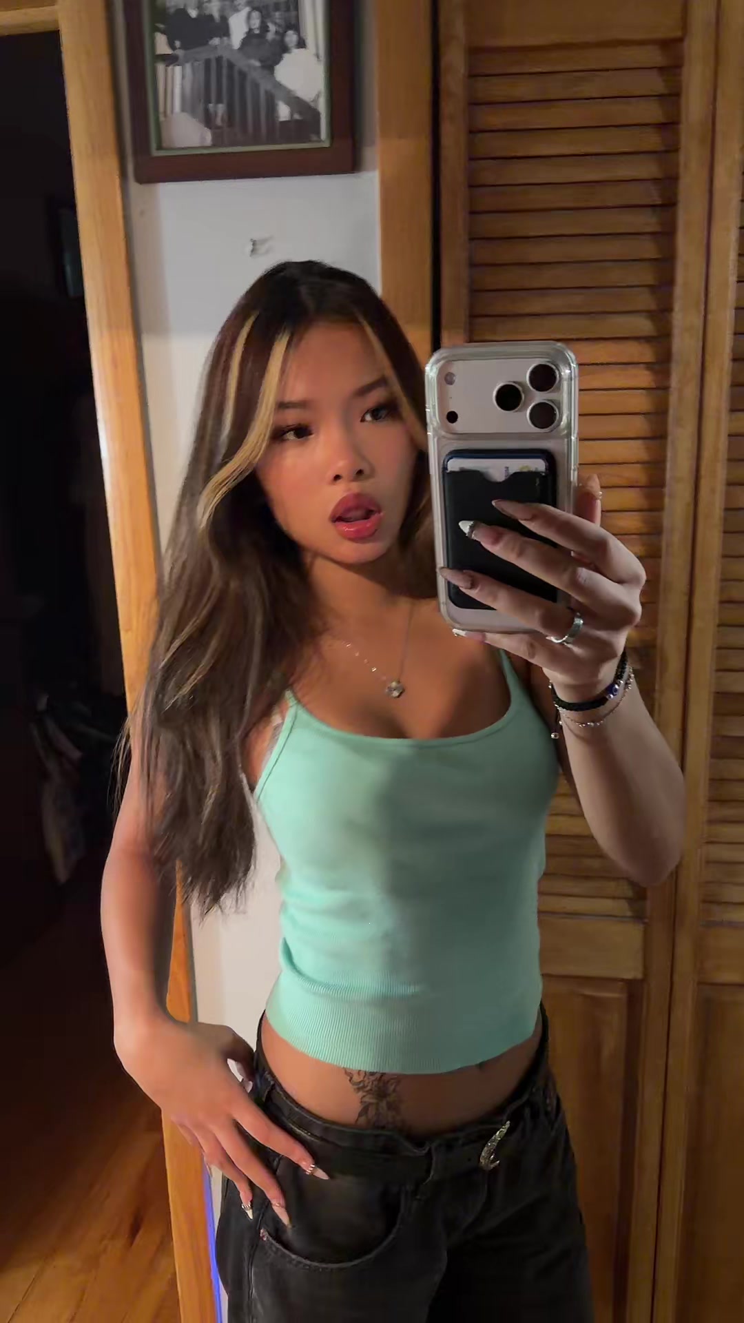 @isabella vu