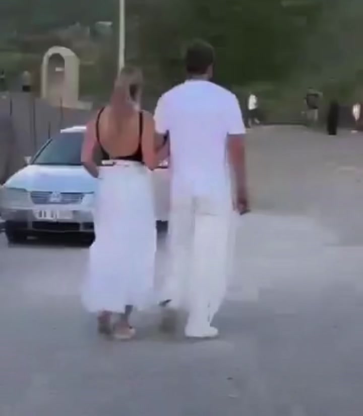 @elushiii5