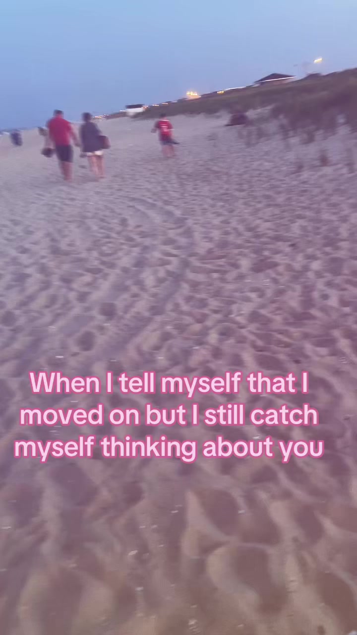 @Caileigh🐘🌅🌊