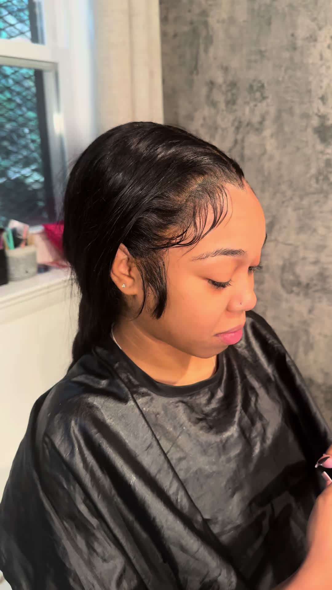 @CrownedByMari