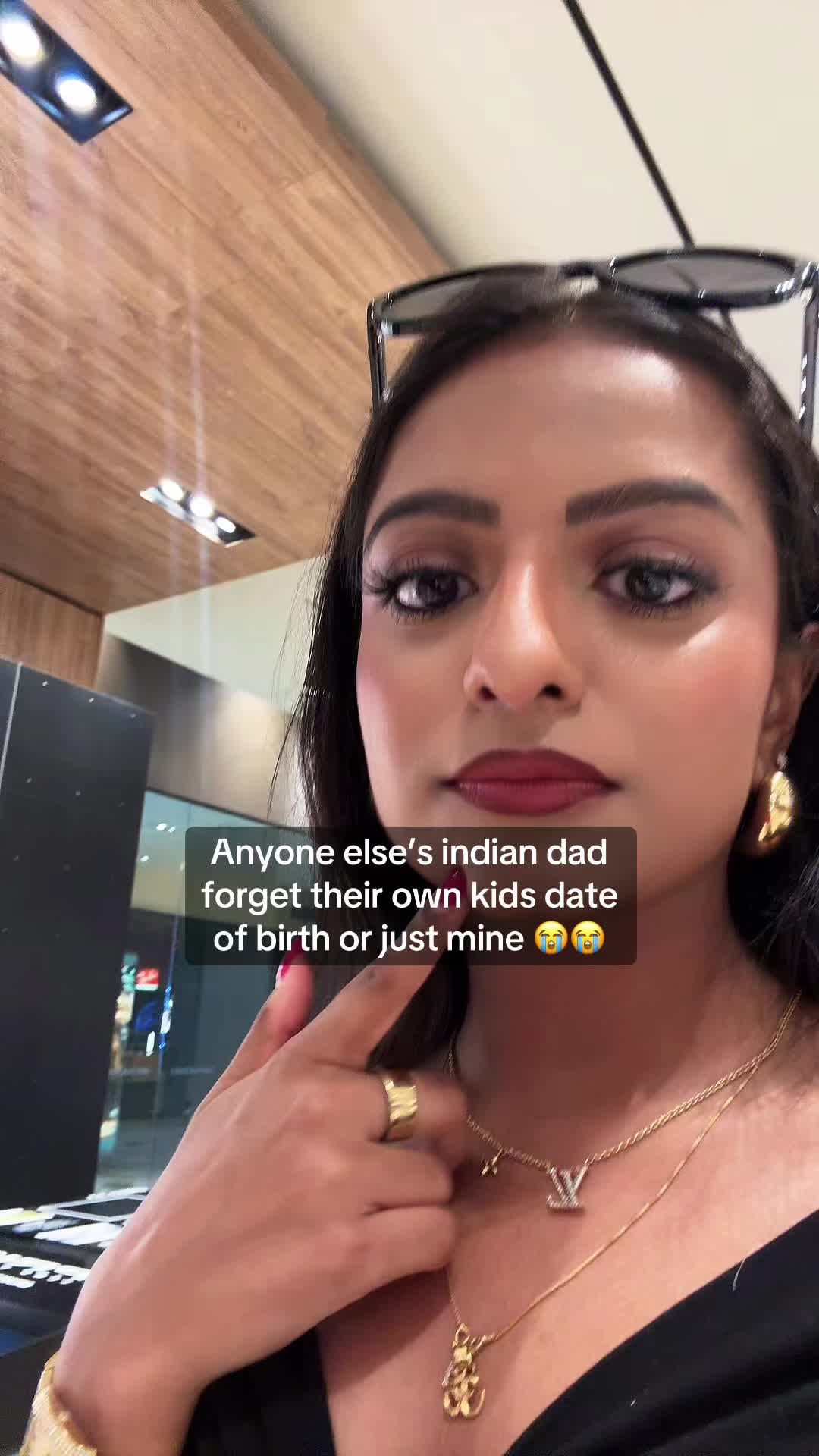 @anika