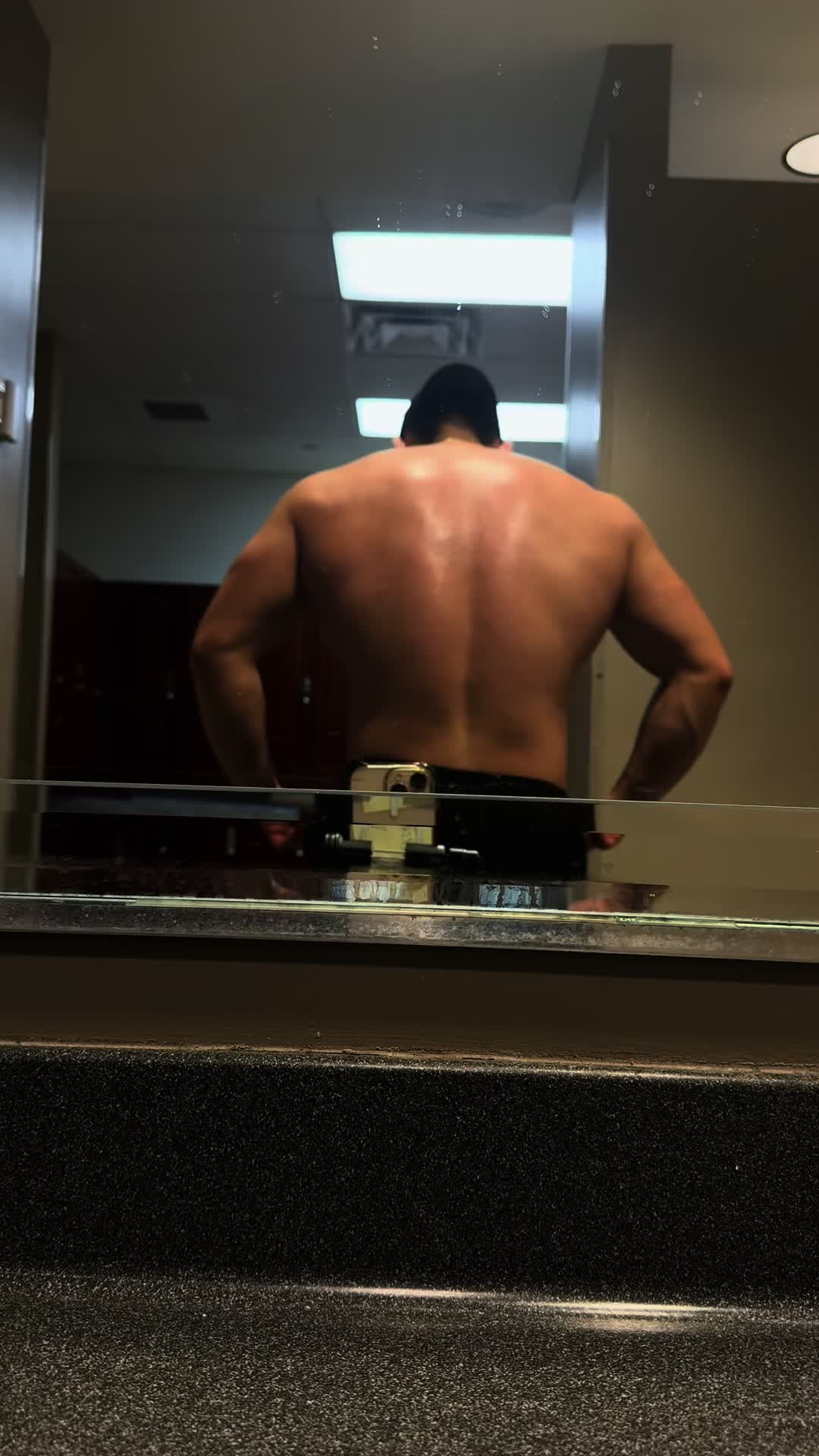 @robxdusi